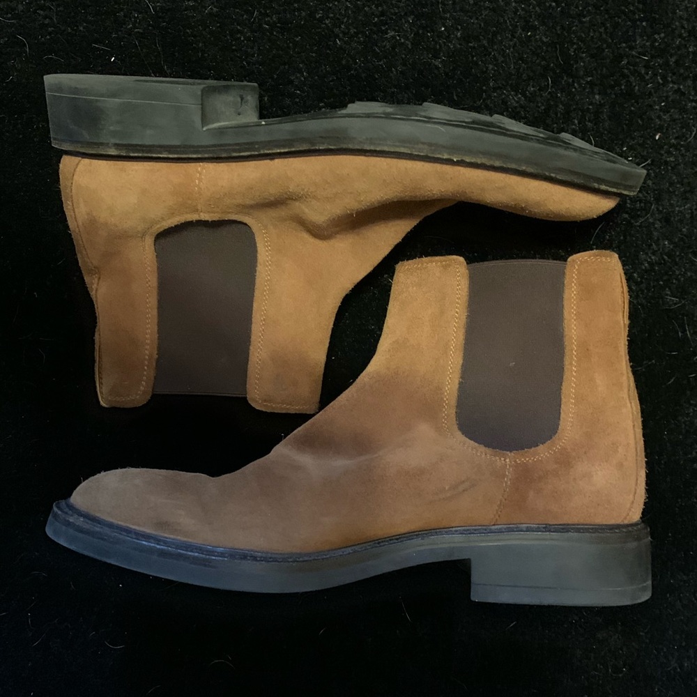 Tod’s Men’s ankle boot suede